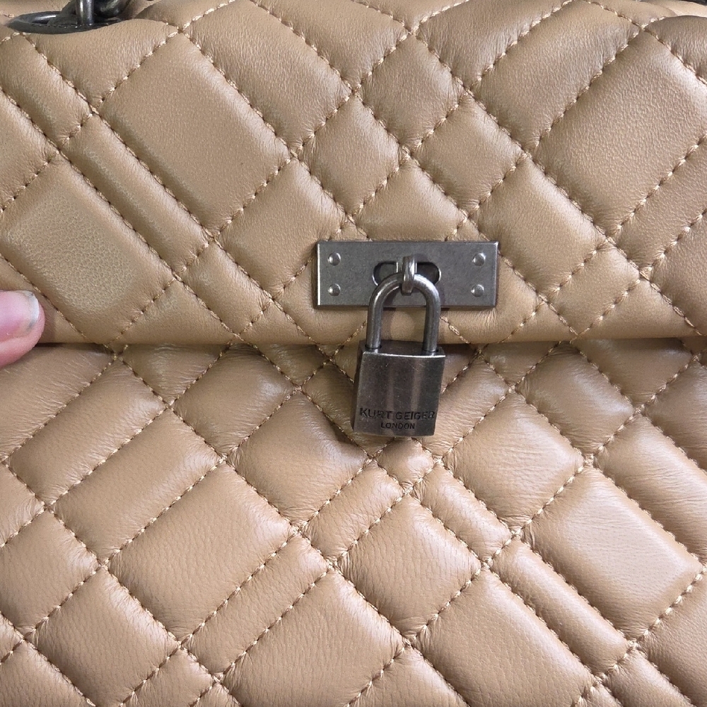 Kurt Geiger The Brixton Shoulder Bag with Chain Strap - Picture 2 of 11